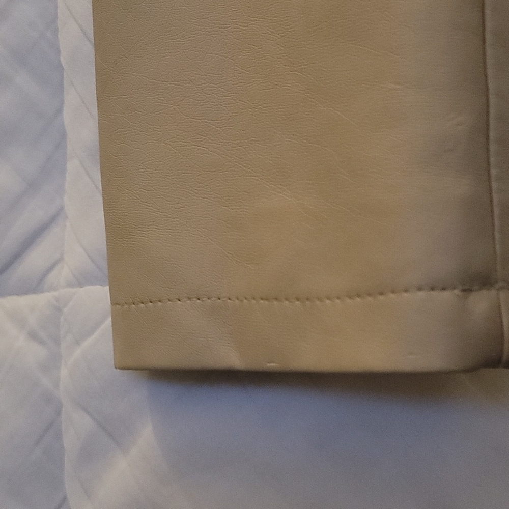 Jacket - Picture 5 of 6